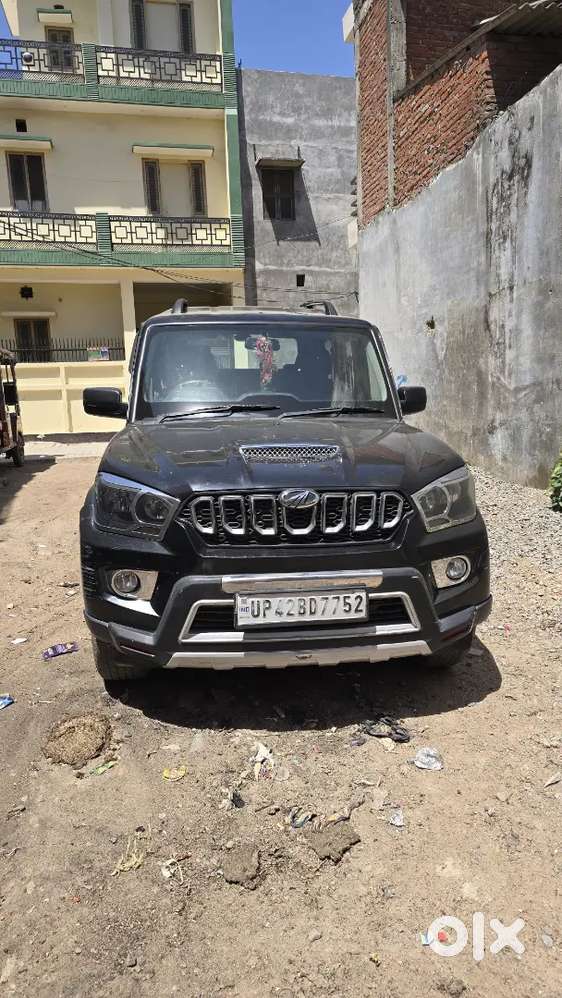 Mahindra Scorpio Classic 2021