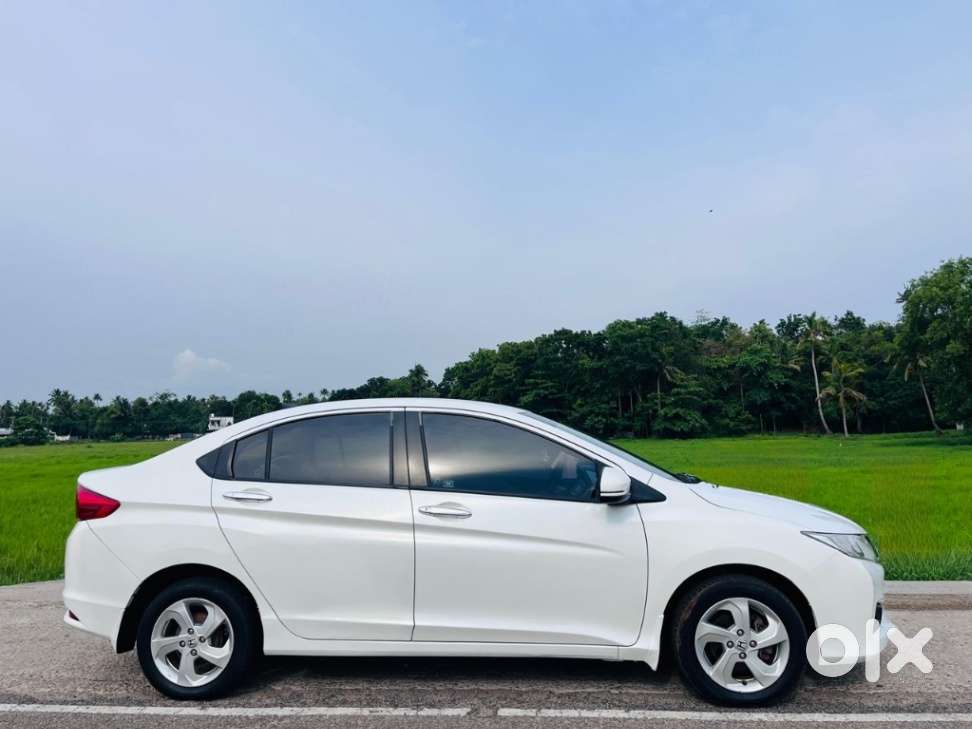 Honda City 2015-2017 I Vtec V, 2016, Petrol