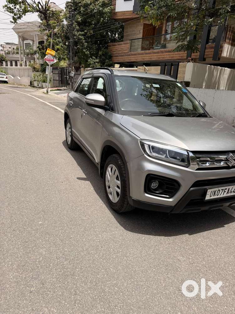 Maruti Suzuki Brezza 1.5 Vxi Smart Hybrid, 2021, Petrol