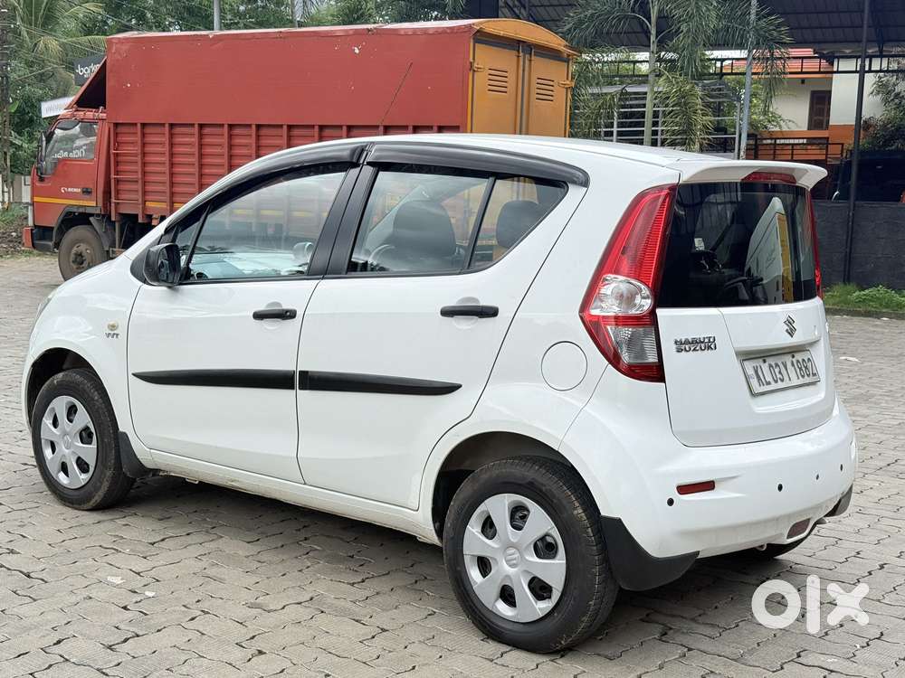 Maruti Suzuki Ritz Vxi, 2014, Petrol