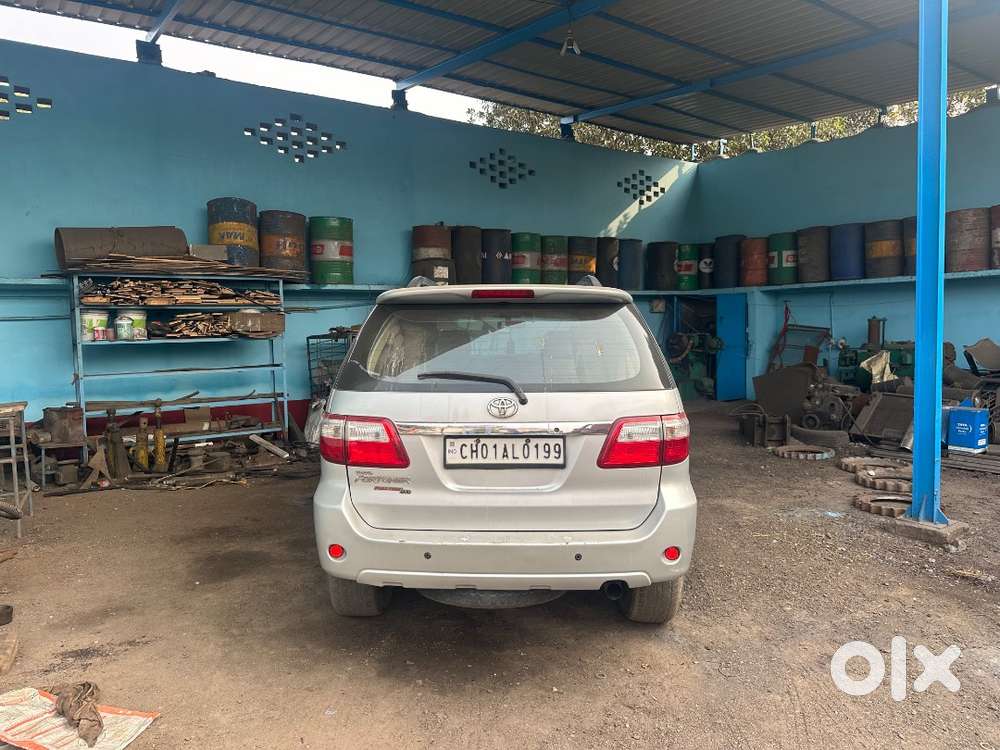 Toyota Fortuner 2011 Diesel Well Maintained