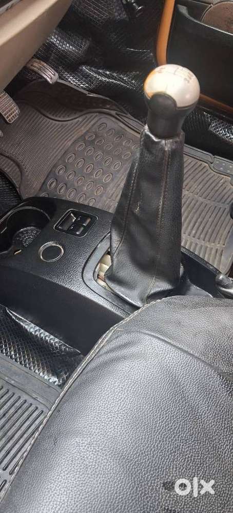 Tata Nano Xe, 2012, Petrol