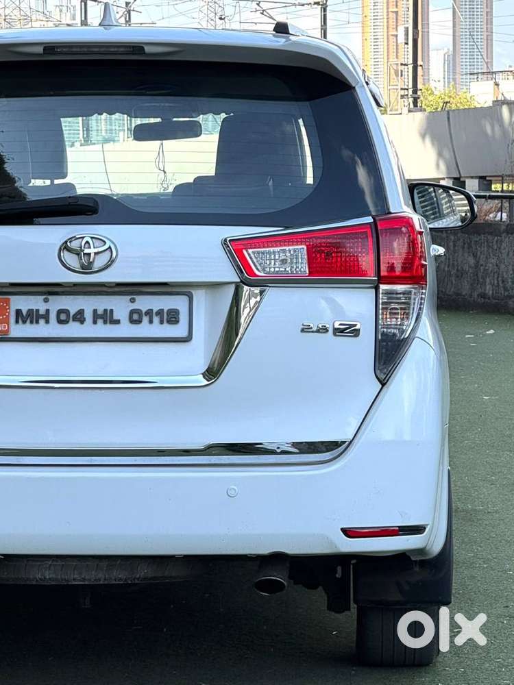 Toyota Innova Crysta 2.8 Zx At, 2016, Diesel