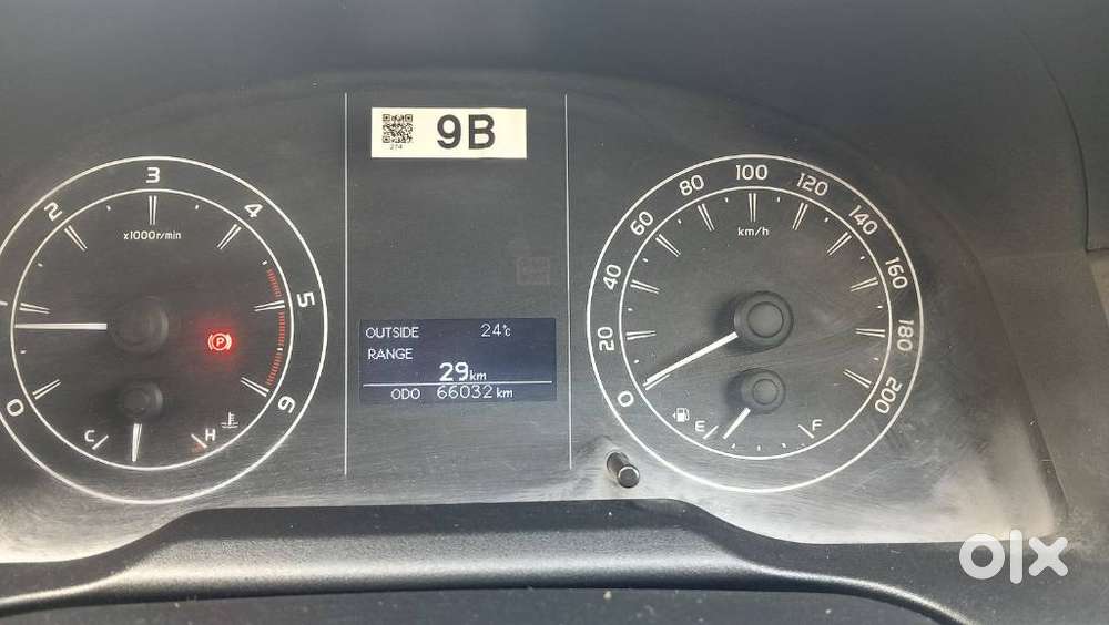 Toyota Innova Crysta 2.4 G Mt 7 Str, 2023, Diesel