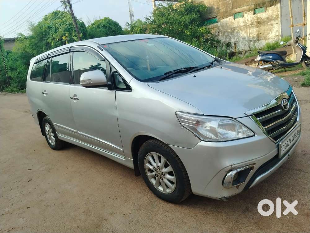 Toyota Innova 2.5 V 8 Str, 2014, Diesel