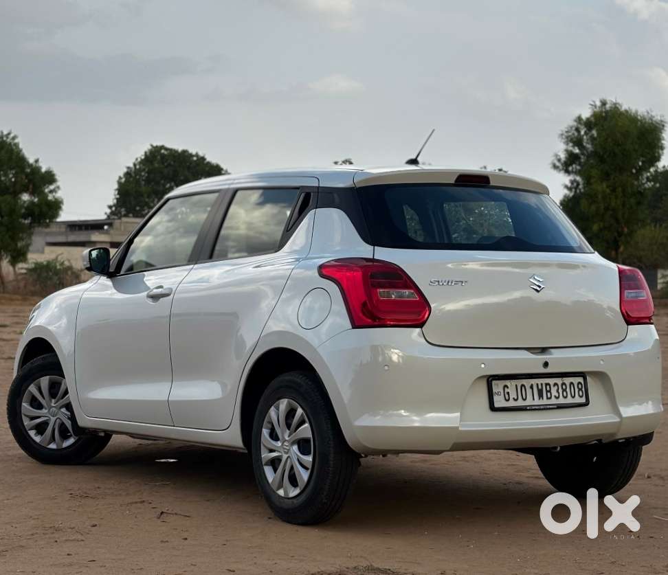 Maruti Suzuki Swift Vxi Ags, 2021, Petrol