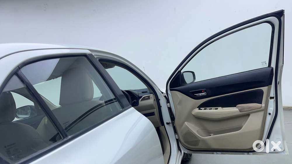 Maruti Suzuki Dzire 1.2 Vxi Amt, 2017, Petrol