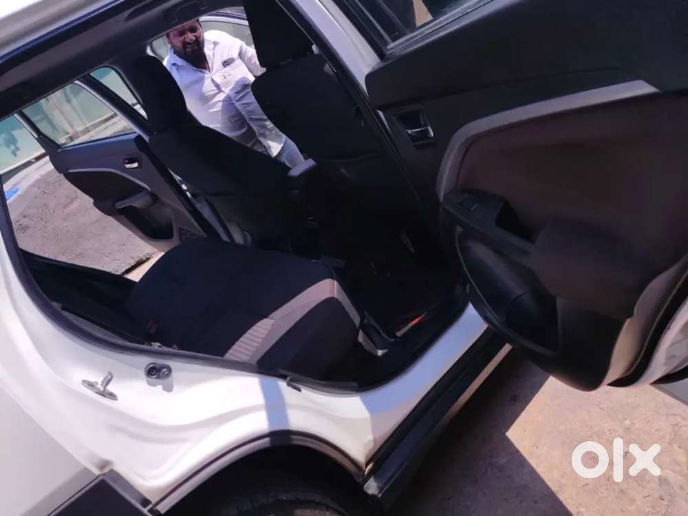 Maruti Suzuki Brezza 2022 Petrol 142000 Km Driven