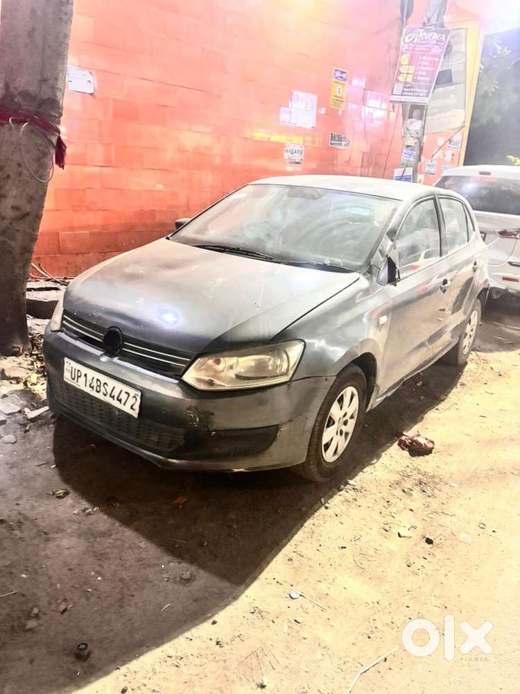 Polo Is In Good Condition