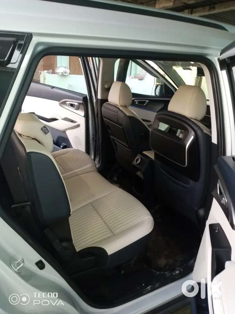 Kia Carens Clavis 2025