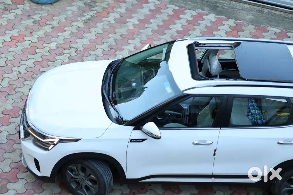 Kia Seltos 2024 White