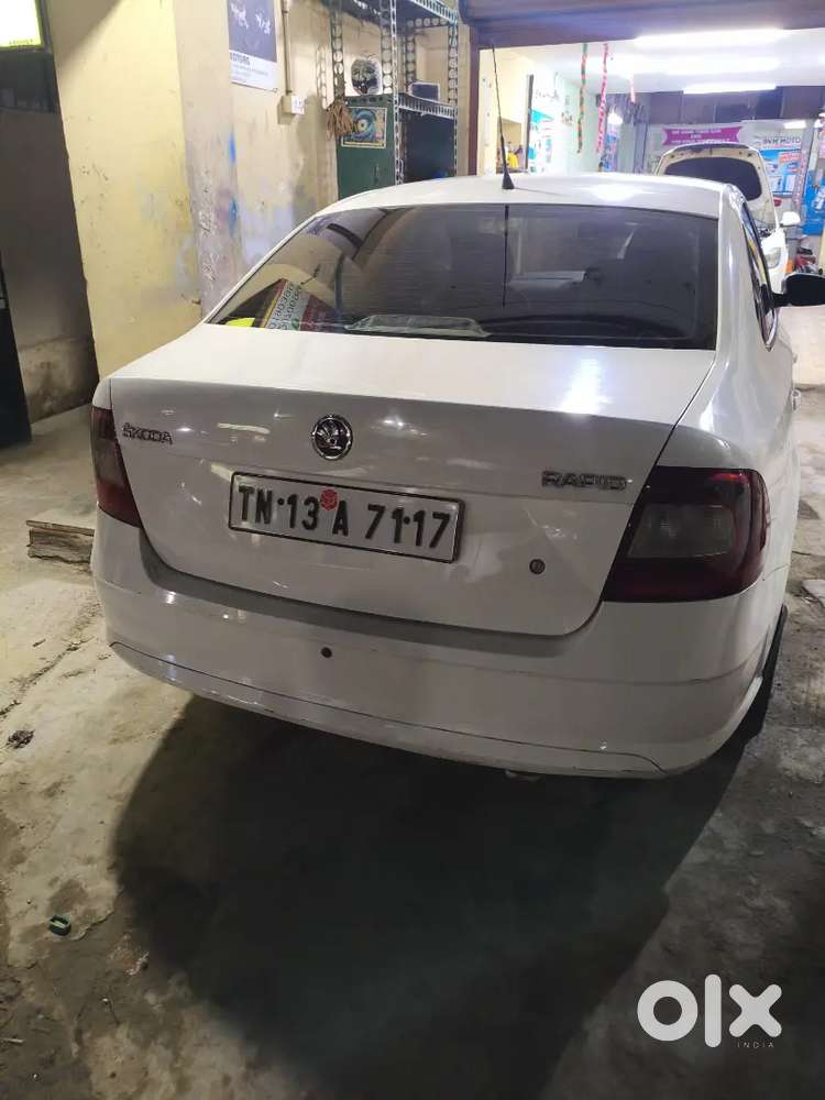Skoda Rapid 2014 Diesel 107500 Km Driven