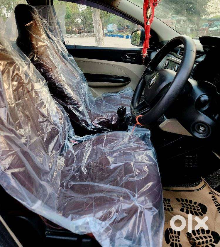 Renault Triber Rxl, 2022, Petrol