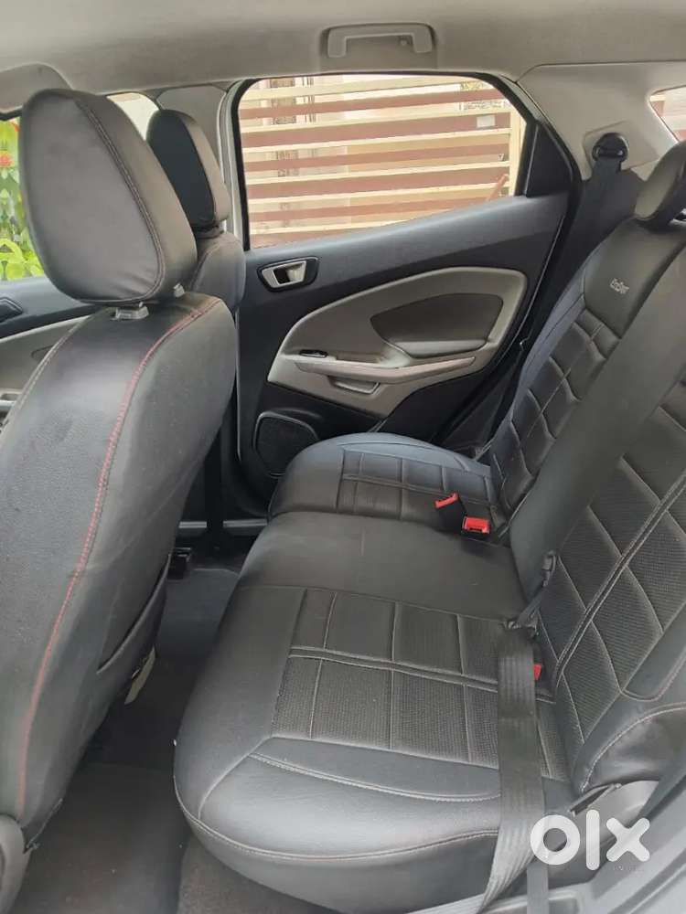 Ford Ecosport 1.5 Diesel Titanium Tdci , White Colour