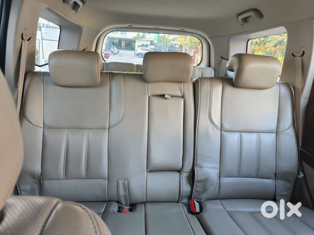 Mahindra Xuv500 W10 Awd, 2017