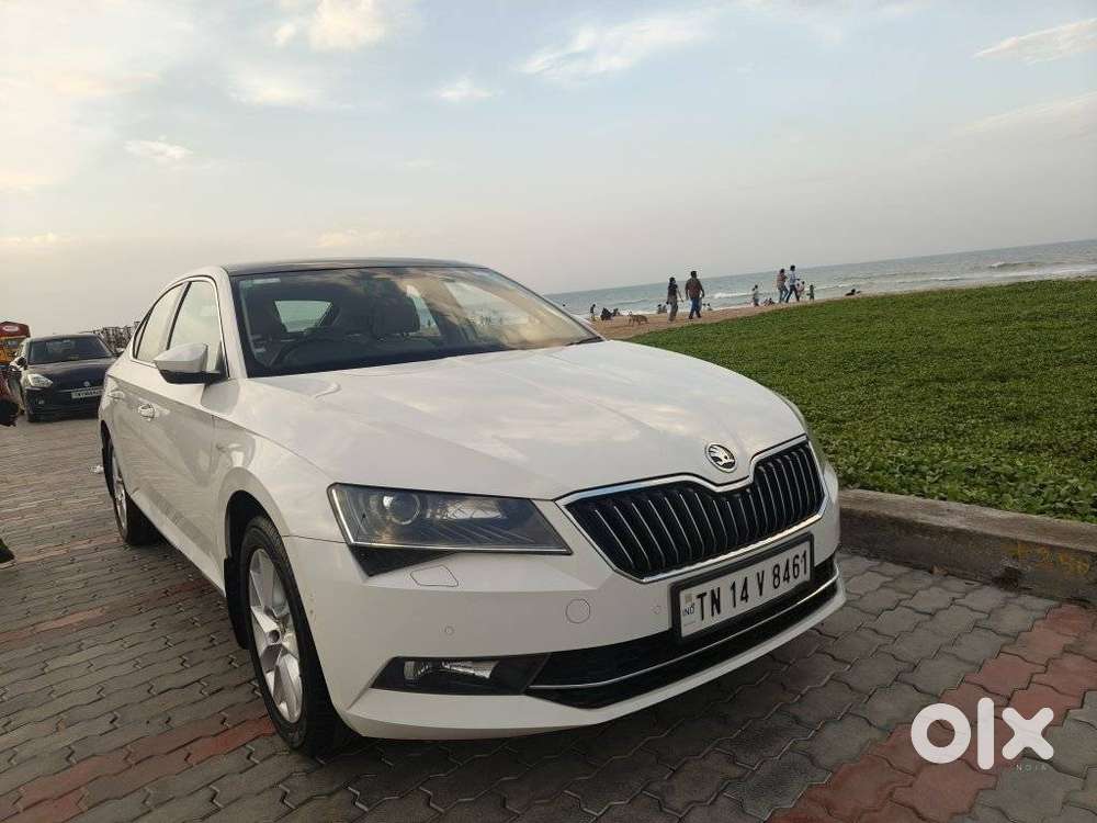 Skoda Superb L&k 1.8 Tsi At, 2020, Petrol