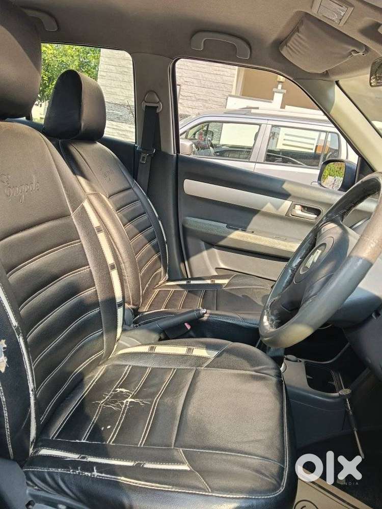 Maruti Suzuki Swift Dzire Vxi Optional, 2011, Petrol