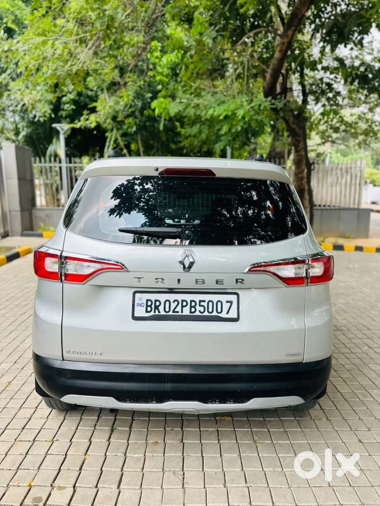 Renault Triber Rxz, 2020, Petrol