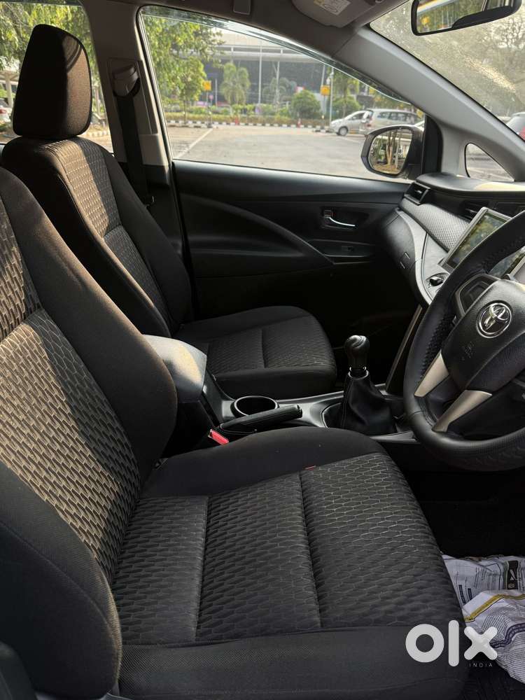Toyota Innova Crysta 2.4 Gx Mt, 2018, Diesel
