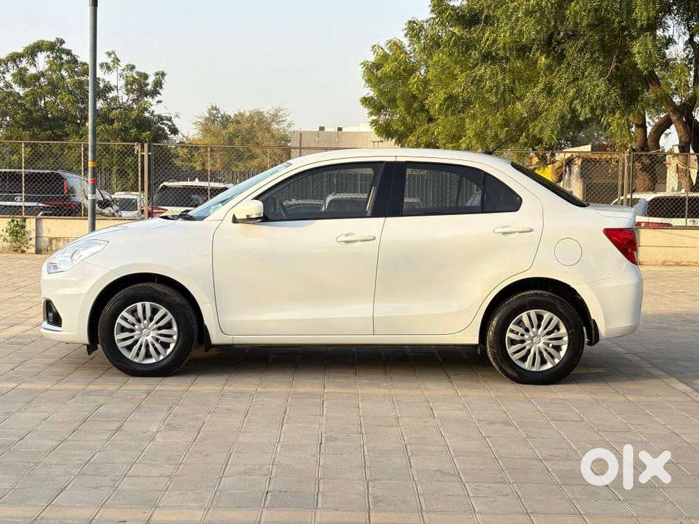 Maruti Suzuki Swift Dzire Vxi(o) Mt, 2022, Petrol