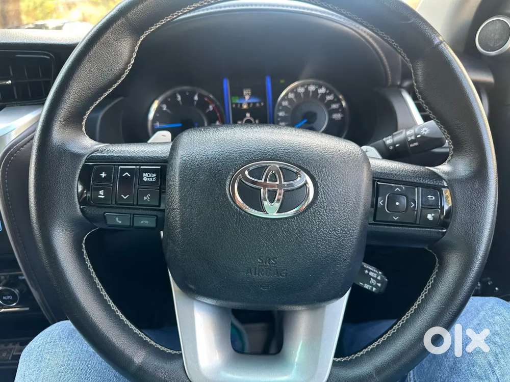 Toyota Fortuner 2018 Diesel 91000 Km Driven With Service Record