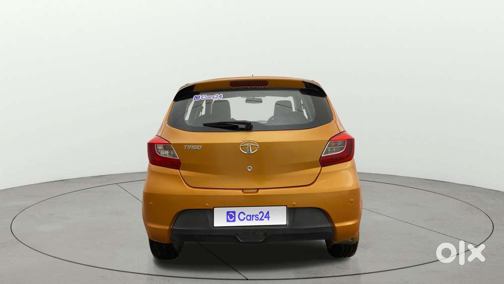 Tata Tiago 1.2 Revotron Xz, 2016, Petrol