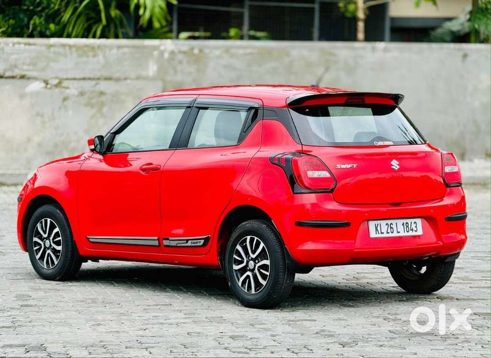 Maruti Suzuki Swift Vxi + Manual, 2020, Petrol