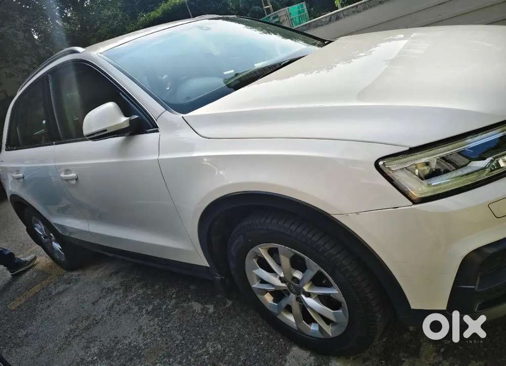 Audi Q3 2017 Sunroof Petrol