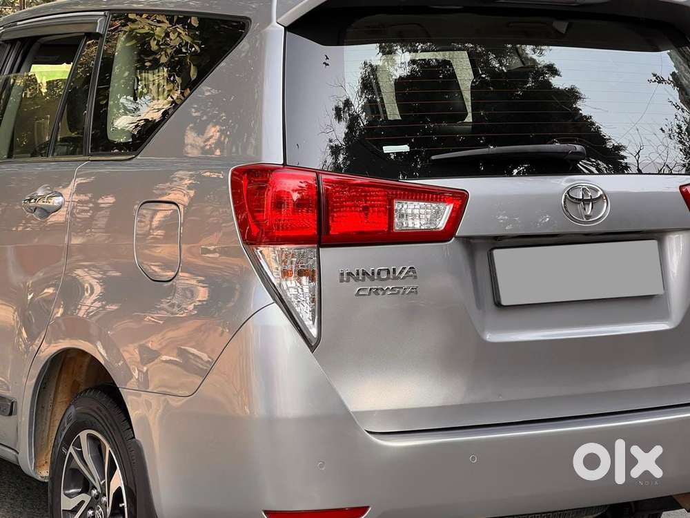 Toyota Innova Crysta [2020-ongoing] 2.4 Gx At 7 Str, 2021, Diesel