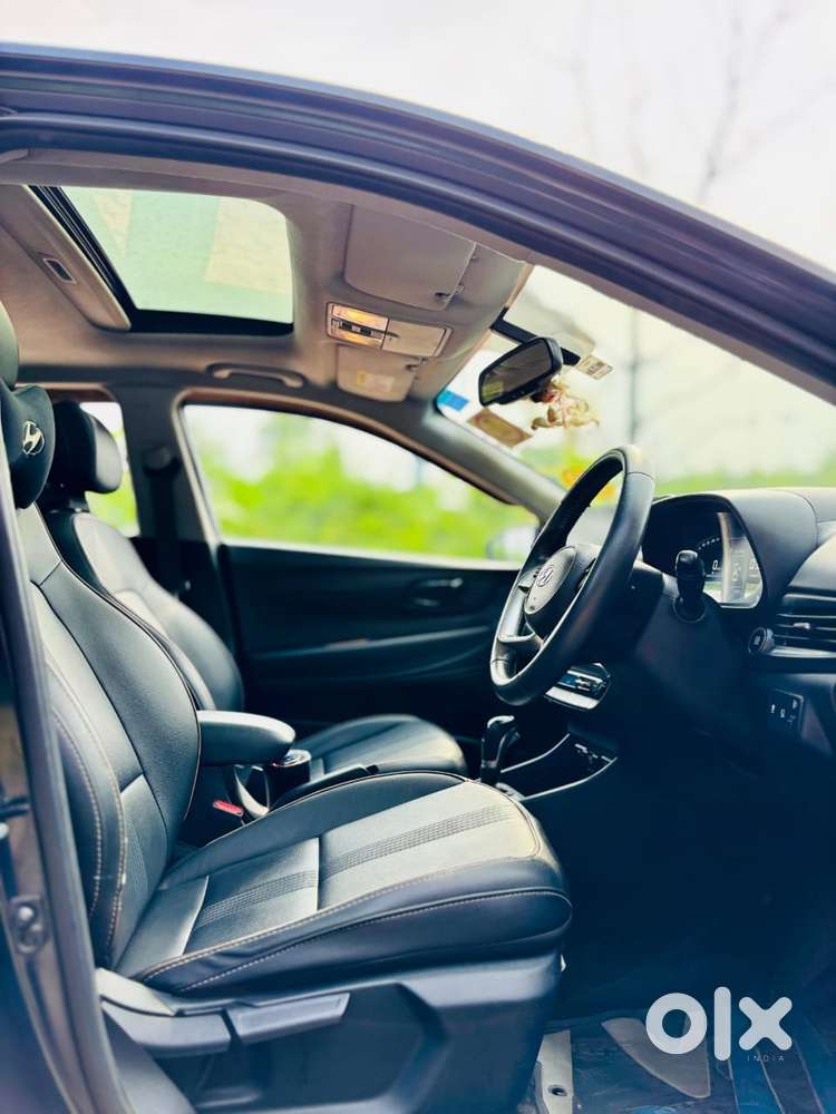 Hyundai I20 Asta (o) 1.0 Turbo Dct, 2023, Petrol