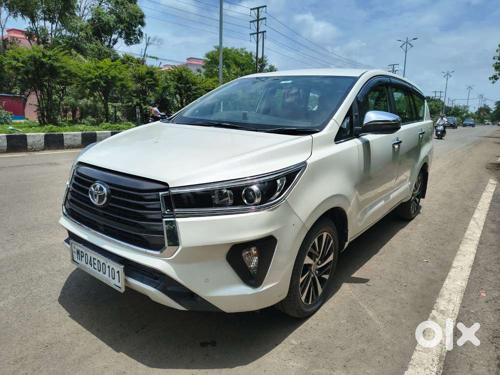 Toyota Innova Crysta 2.4 Z 7 Str, 2022, Diesel