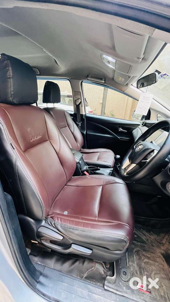 Toyota Innova Crysta 2.4 G Mt 8s, 2018, Diesel