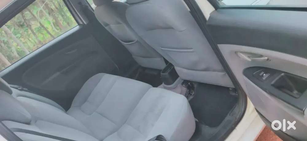 Fiat Grand Punto Active 2012