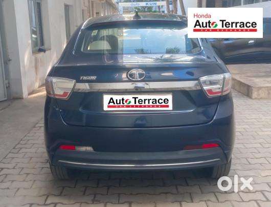 Tata Tigor Xza, 2023, Petrol