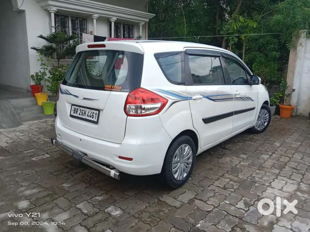 Maruti Suzuki Ertiga 2015 Diesel 97000 Km Driven