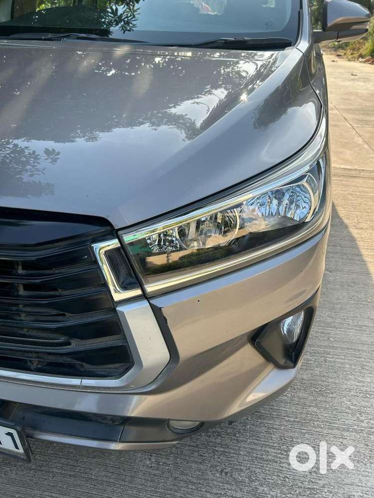 Toyota Innova Crysta 2022 Diesel Well Maintained