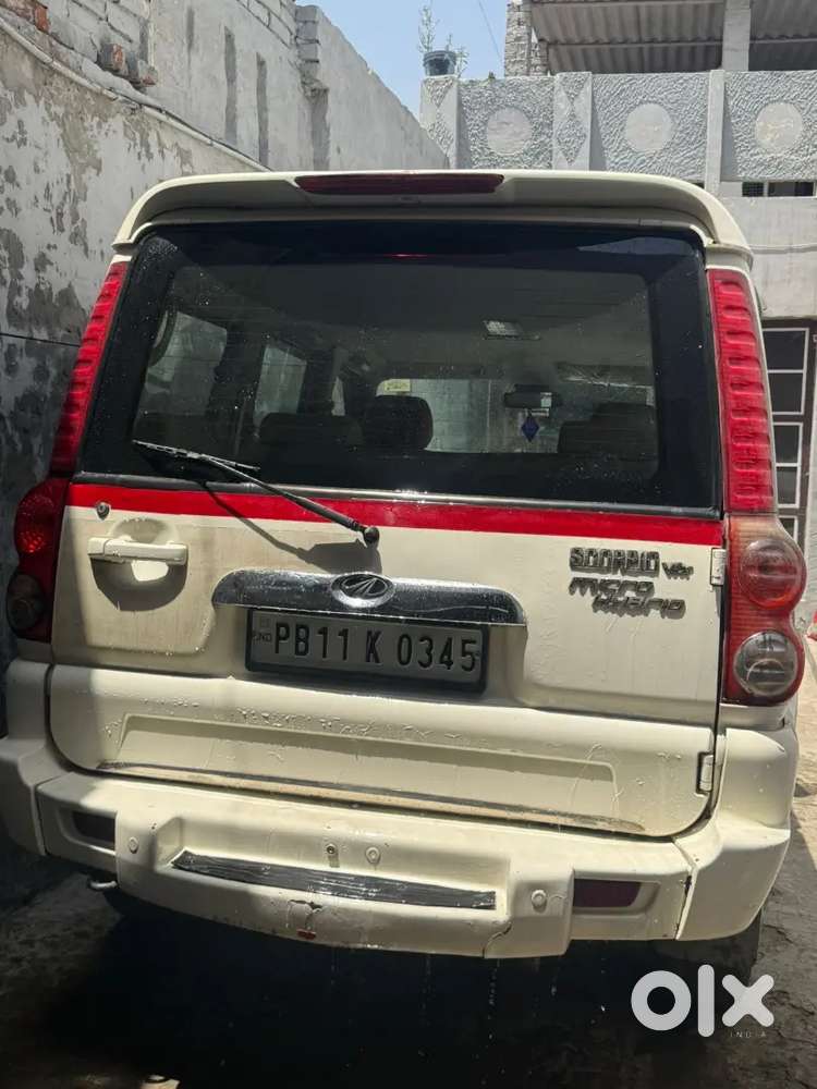 Mahindra Scorpio 2010 Diesel 100000 Km Driven