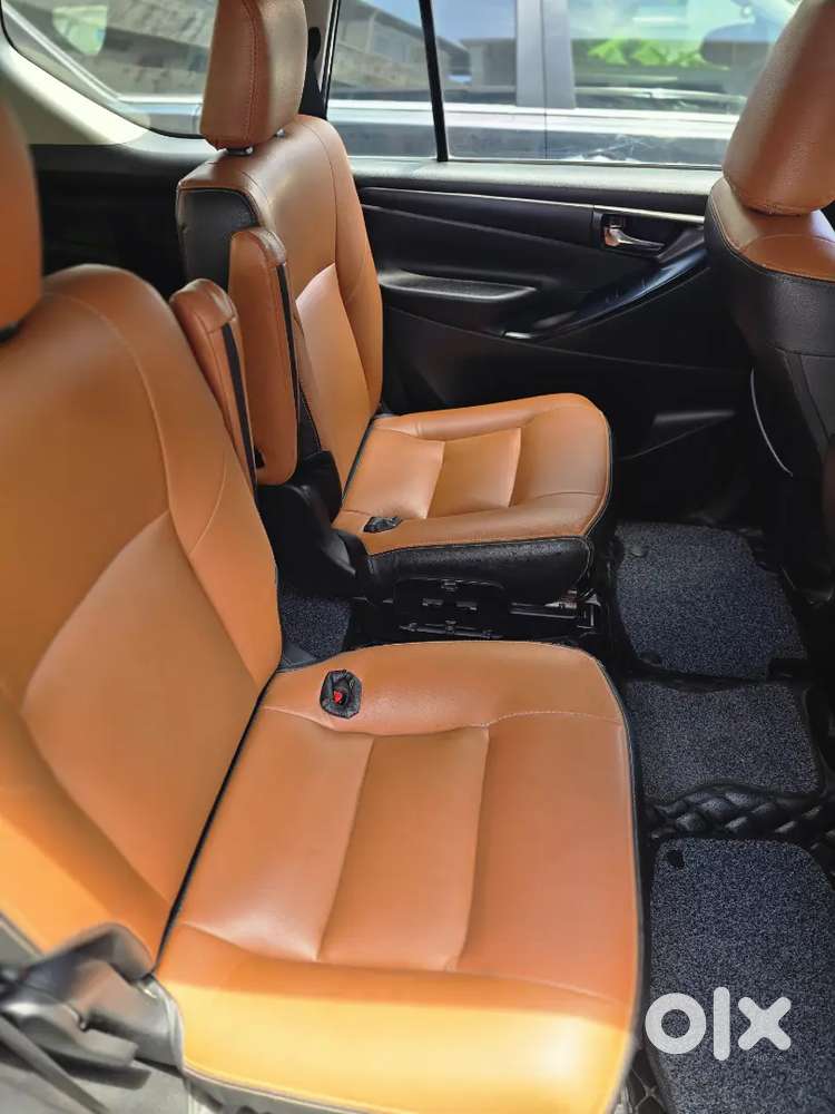 Toyota Innova Crysta 2019 Diesel 130000 Km Driven For Sale