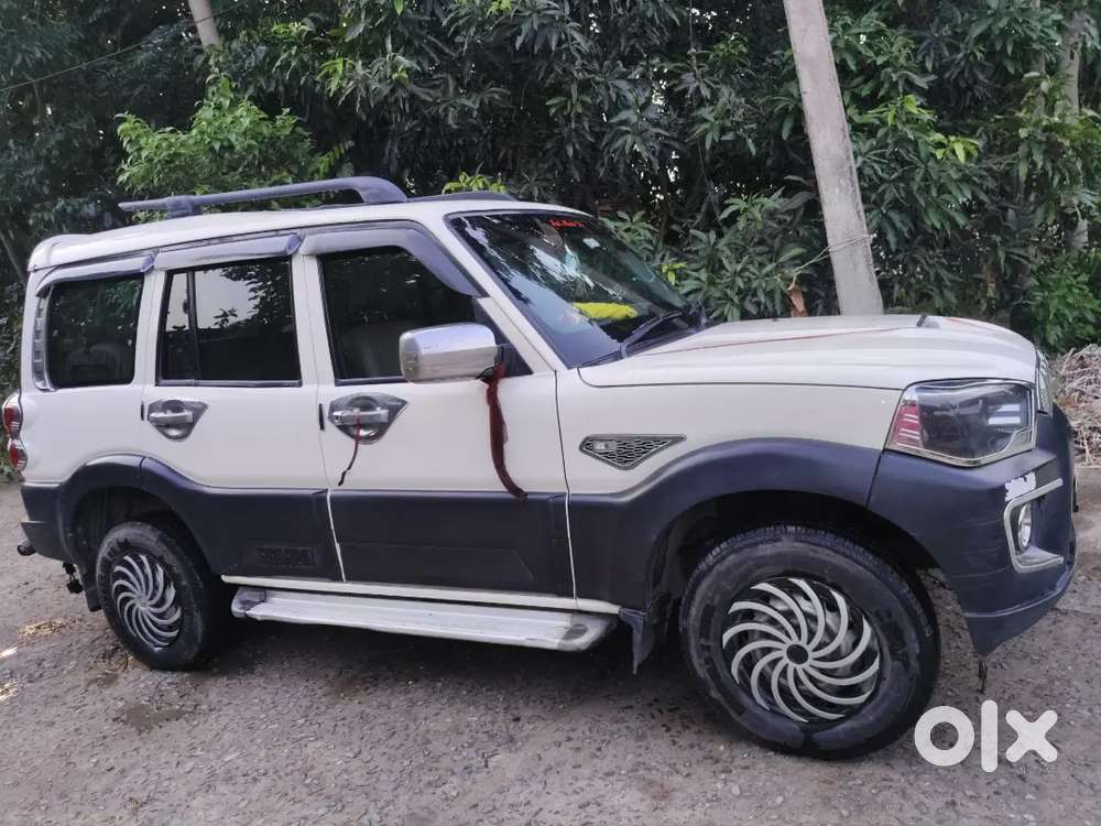 Mahindra Scorpio 2019 Diesel 75000 Km Driven
