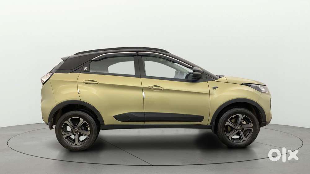 Tata Nexon 1.5 Revotorq Xza Plus Kaziranga, 2023, Petrol