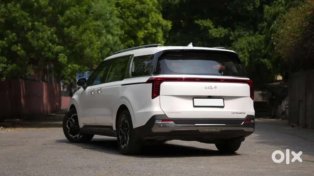 Kia Carnival Limousine 2025