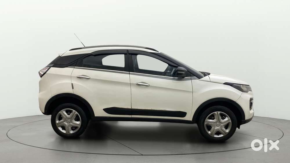 Tata Nexon 1.2 Revotron Xm (s), 2021, Petrol