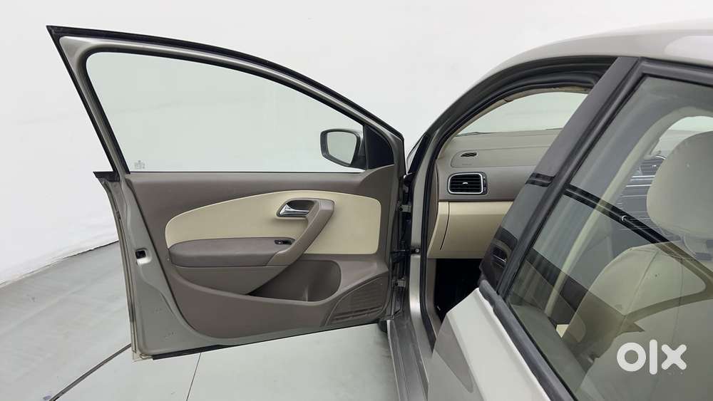 Skoda Rapid 1.6 Ambition Plus Mpi, 2015, Petrol