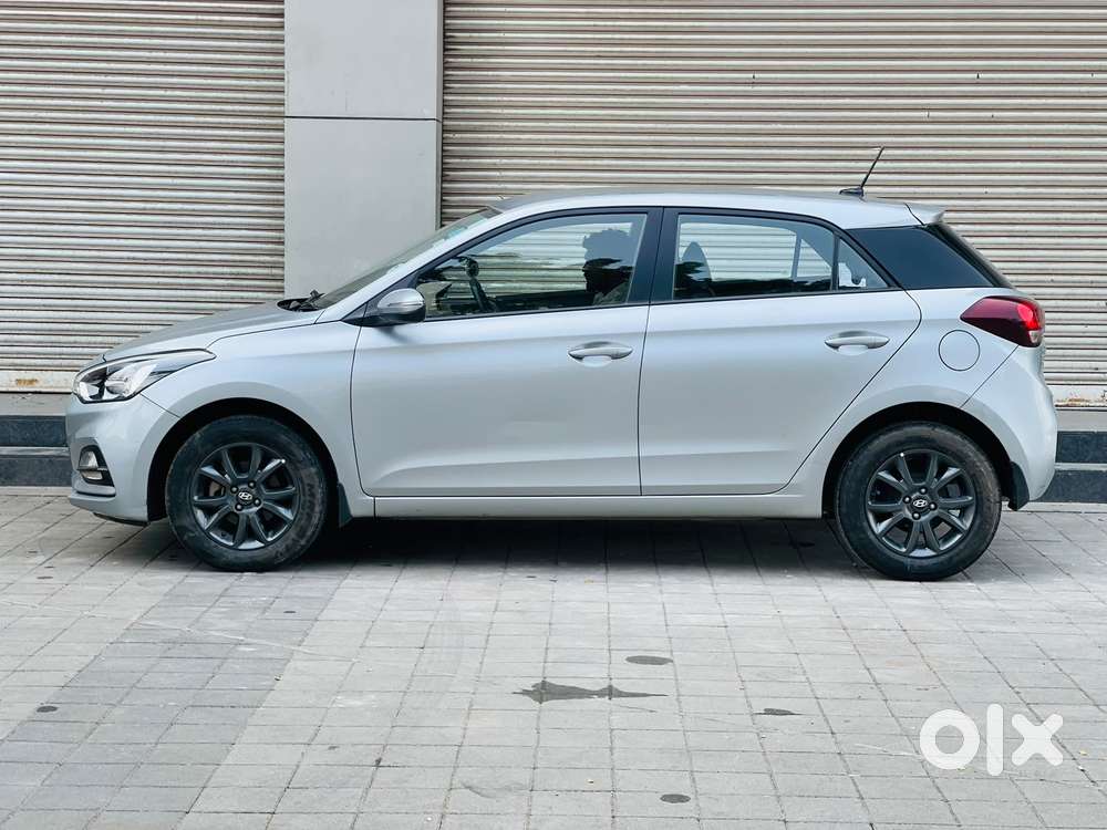 Hyundai I20 Sportz 1.2 Mt, 2020, Petrol