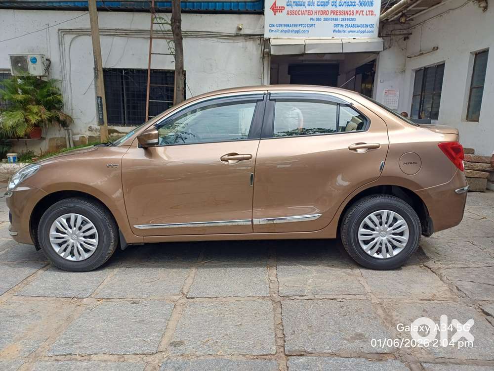 Maruti Suzuki Swift Dzire 1.3 Vxi, 2018, Petrol