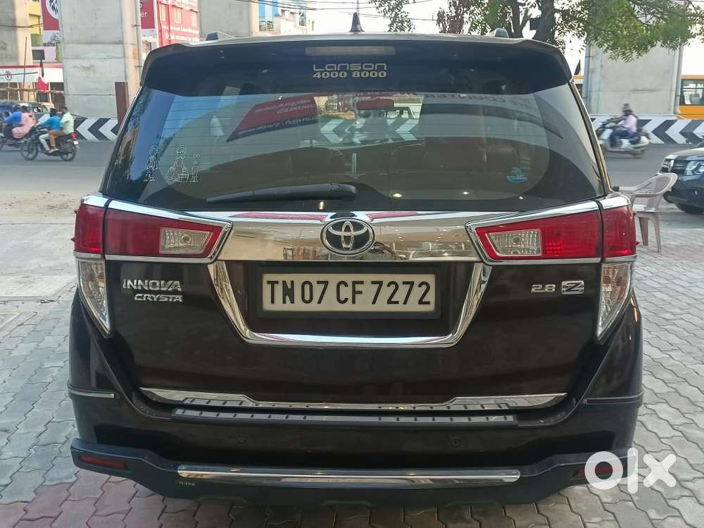Toyota Innova Crysta 2.8z Automatic, 2016, Diesel