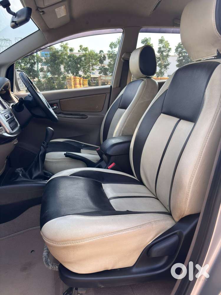 Toyota Innova 2.5 V 7 Str, 2016, Diesel