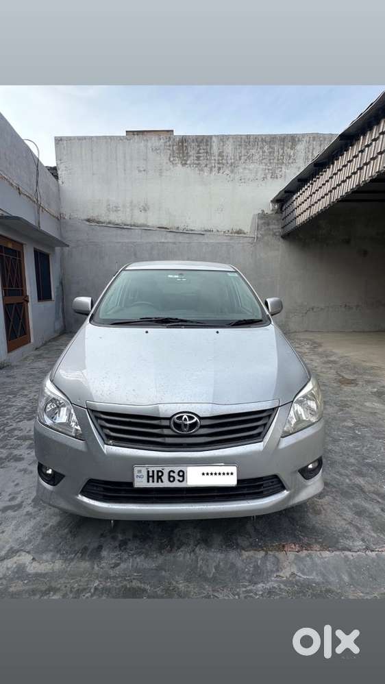 Toyota Innova Diesel Manual 2013 Year