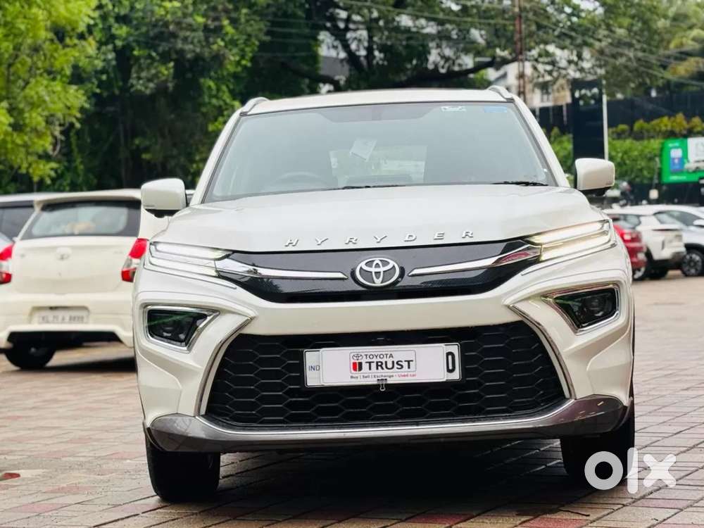 Toyota Urban Cruiser Hyryder 1.5 V Hybrid, 2025, Petrol