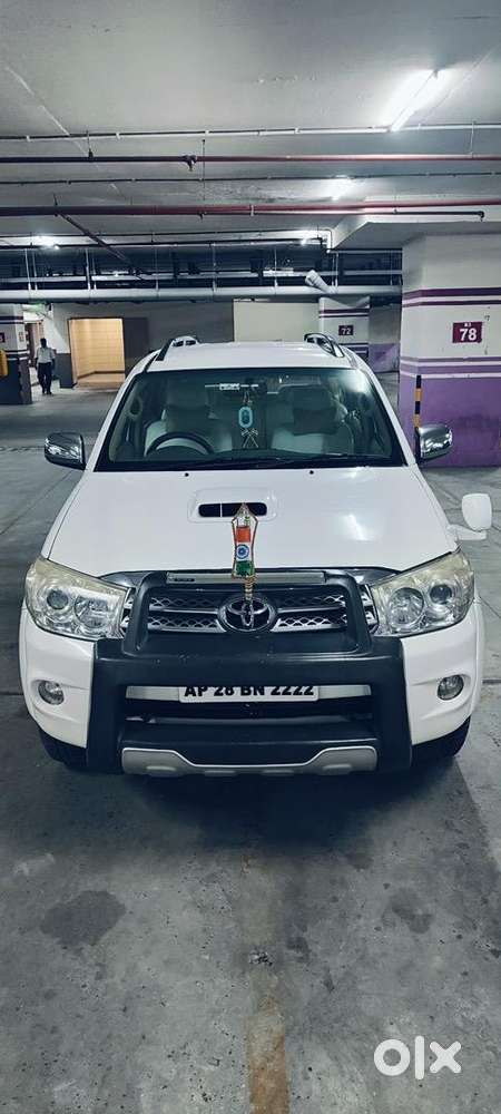 Toyota Fortuner 2010 Diesel Well Maintained